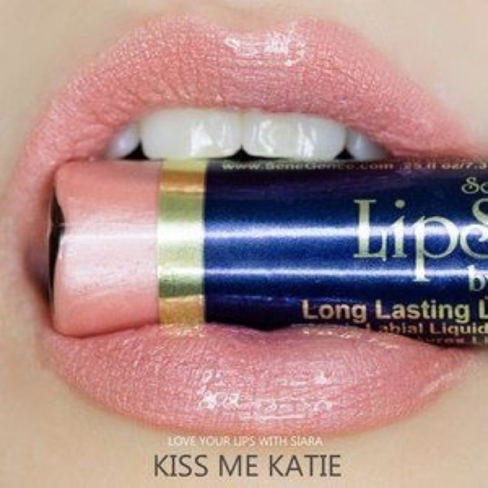 Kiss Me Katie LipSense